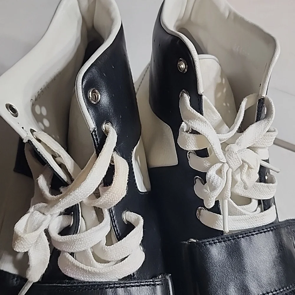 Gucci Men's Monochrome High-Top Sneakers